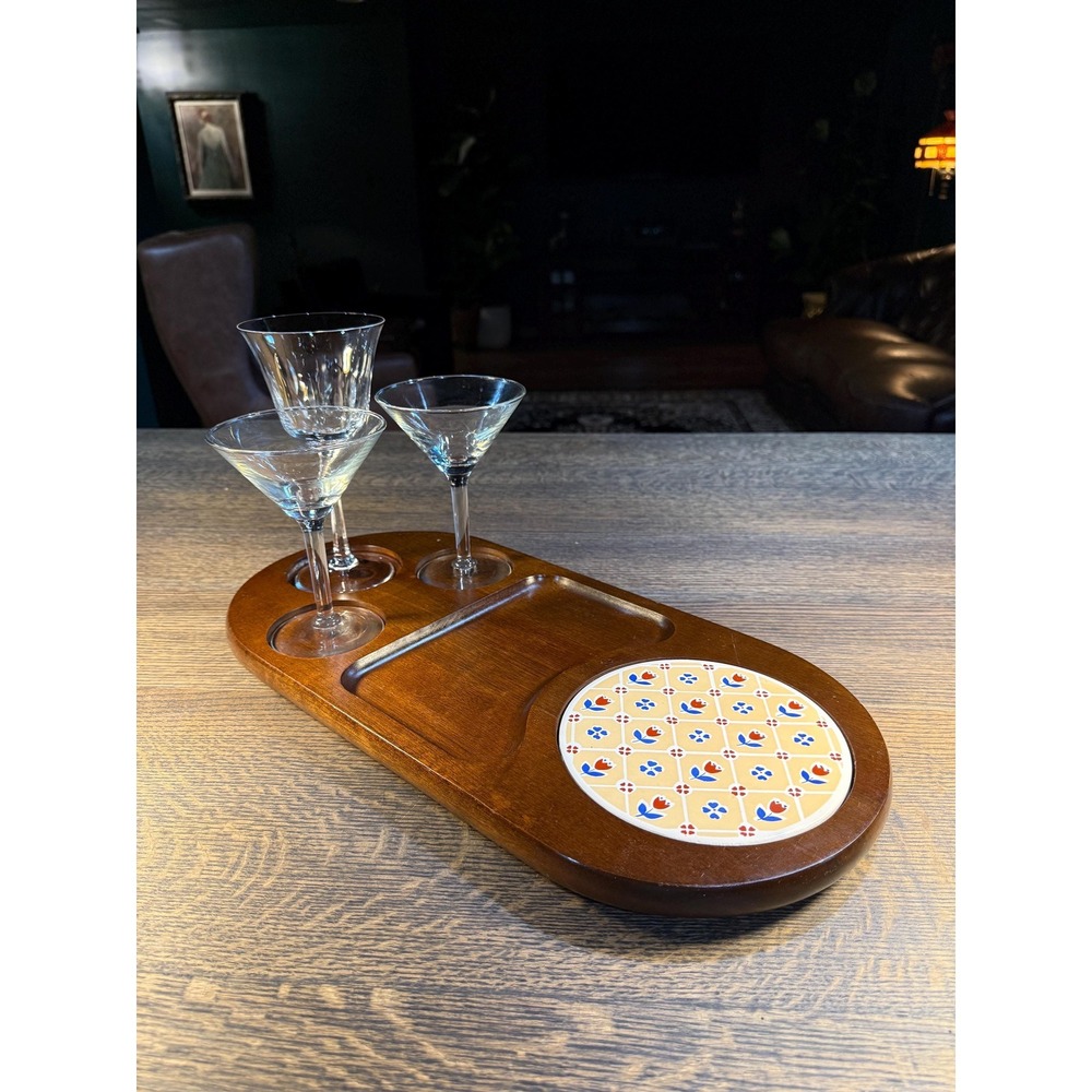 Mid-Century Wood Serving Tray with Ceramic‎ Tile: Gailstyn-Sutton, Taiwan